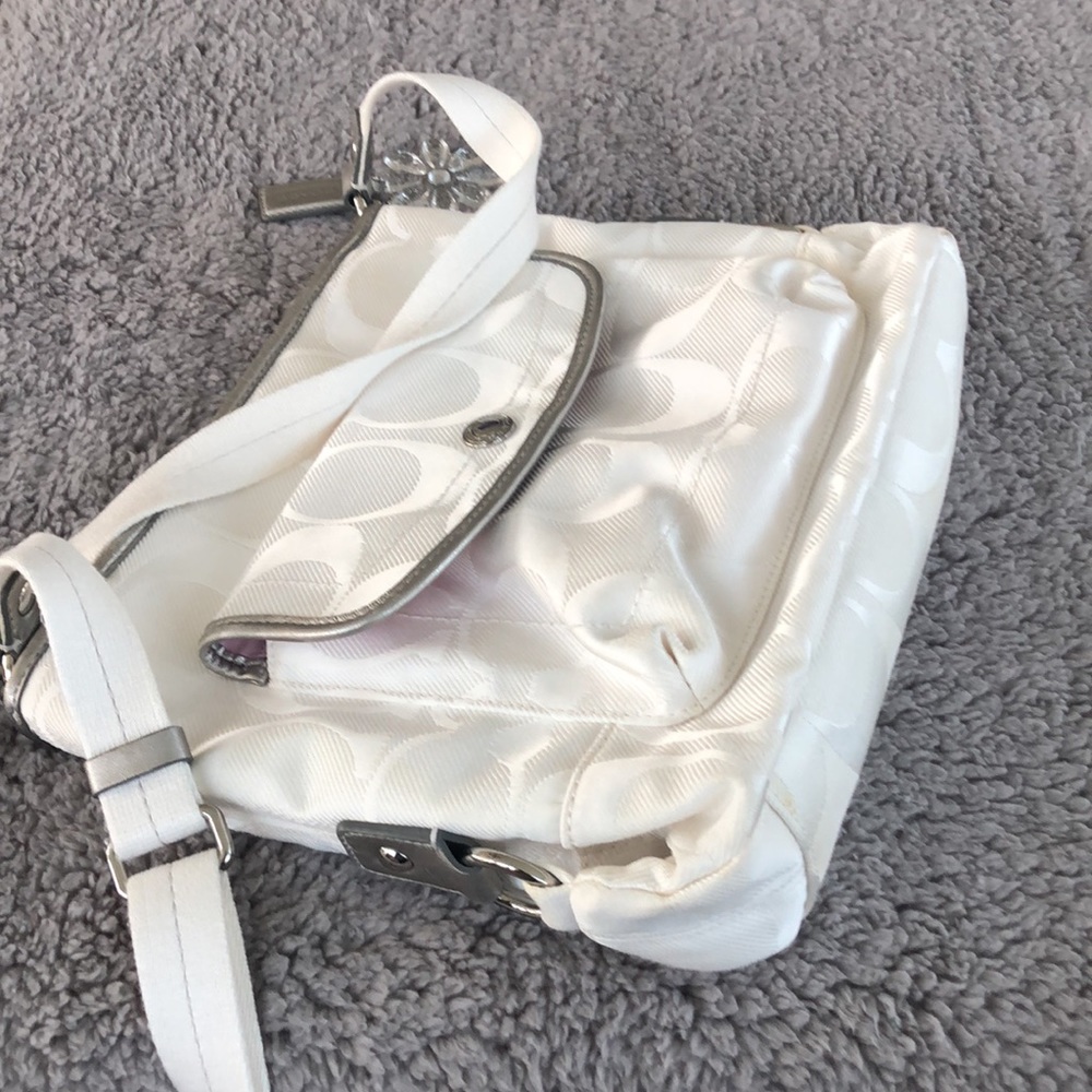 White Coach Signature Fabric Crossbody Handbag - Picture 7 of 9